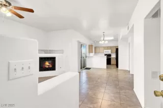 Photo #4: 2705941 Listing 