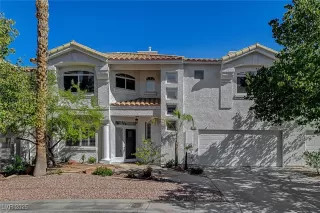 Photo #1: 2706002 Listing 