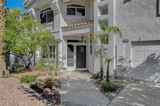 Photo #2: 2706002 Listing 