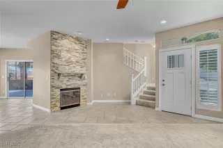 Photo #6: 2706002 Listing 