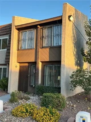 More Details about MLS # 2706006 : 4247 MISSISSIPPI AVENUE