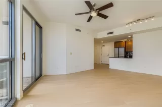 Photo #1: 2706100 Listing