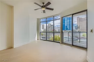 Photo #2: 2706100 Listing