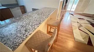 Photo #6: 2706129 Listing 