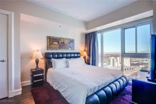 Photo #5: 2706159 Listing 