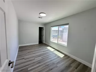 Photo #6: 2706160 Listing 