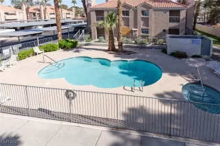 Photo #1: 2706168 Listing 