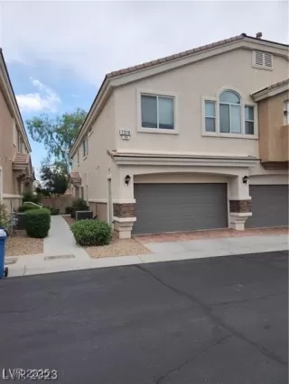 Photo #1: 2706181 Listing 