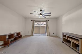 Photo #5: 2706204 Listing