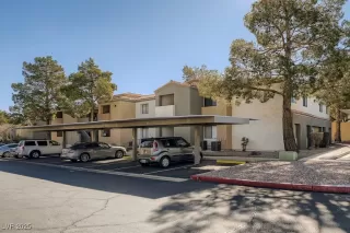 Photo #3: 2706227 Listing 