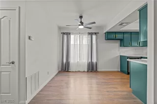 Photo #4: 2706240 Listing