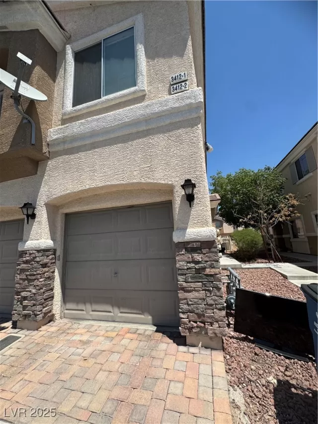 MLS: 2706247 Condo For Sale