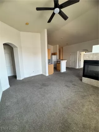 Photo #5: 2706247 Listing 