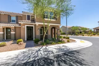 Photo #3: 2706269 Listing 