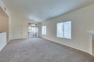Photo #5: 2706284 Listing 
