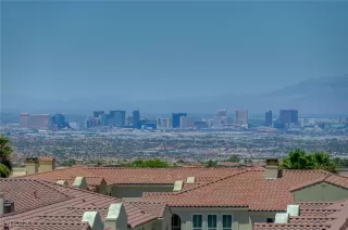 Photo #3: 2706292 Listing 