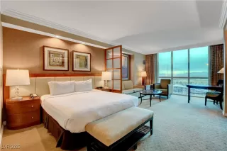 Photo #2: 2706308 Listing 