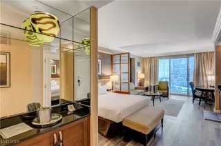 Photo #2: 2706309 Listing 