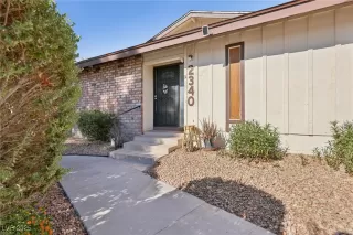 Photo #3: 2706313 Listing