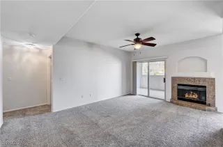 Photo #4: 2706340 Listing