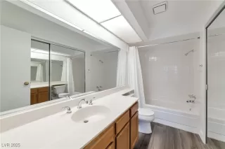 Photo #6: 2706359 Listing