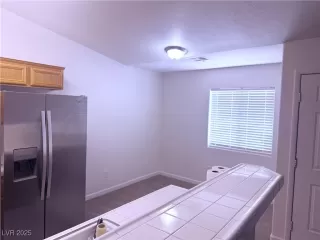 Photo #3: 2706361 Listing 