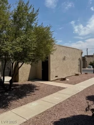 Photo #3: 2706371 Listing