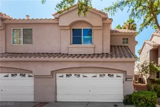 Photo #1: 2706384 Listing 