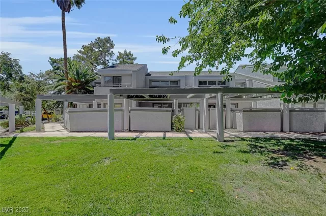 MLS: 2706399 Condo For Sale