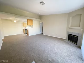 Photo #3: 2706404 Listing 