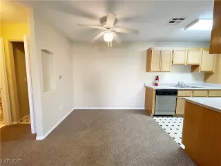 Photo #5: 2706404 Listing 