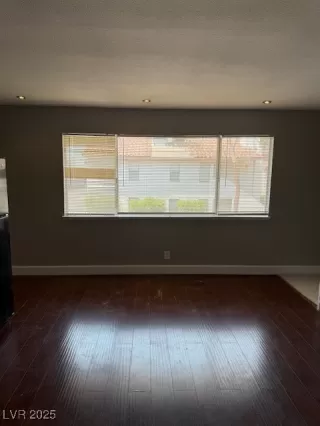 Photo #5: 2706412 Listing 