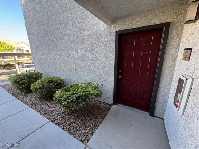 MLS: 2706413 Condo For Sale