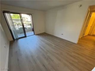 Photo #1: 2706413 Listing 