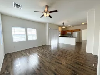 Photo #2: 2706417 Listing 