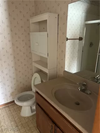 Photo #6: 2706434 Listing