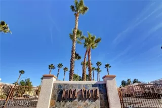 Photo #4: 2706463 Listing 