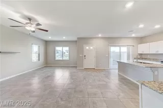 Photo #6: 2706468 Listing 