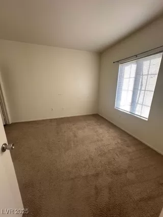 Photo #3: 2706503 Listing 