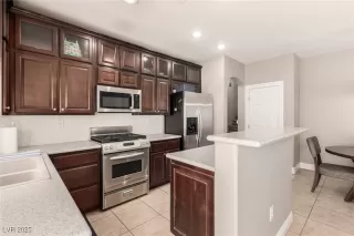 Photo #1: 2706520 Listing