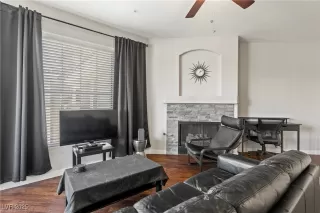 Photo #3: 2706530 Listing 