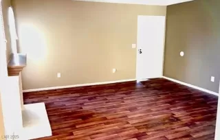 Photo #3: 2706556 Listing 