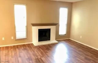 Photo #4: 2706556 Listing 