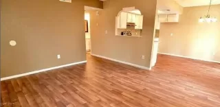 Photo #5: 2706556 Listing 