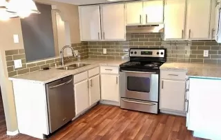 Photo #6: 2706556 Listing 