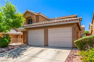 Photo #3: 2706653 Listing