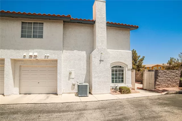 MLS: 2706660 Condo For Sale