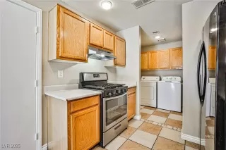 Photo #2: 2706660 Listing