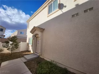 Photo #1: 2706671 Listing 