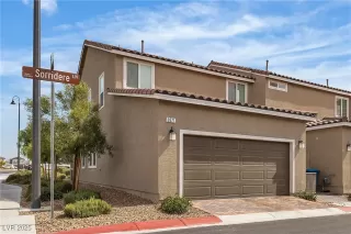 Photo #1: 2706719 Listing 